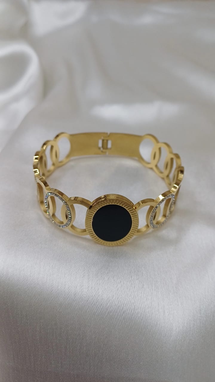 SOLID GOLD BRACELET