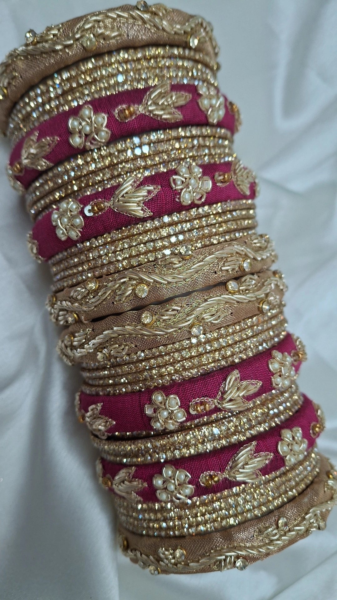 MAYUR MAJENTA ZARDOZI BANGLES
