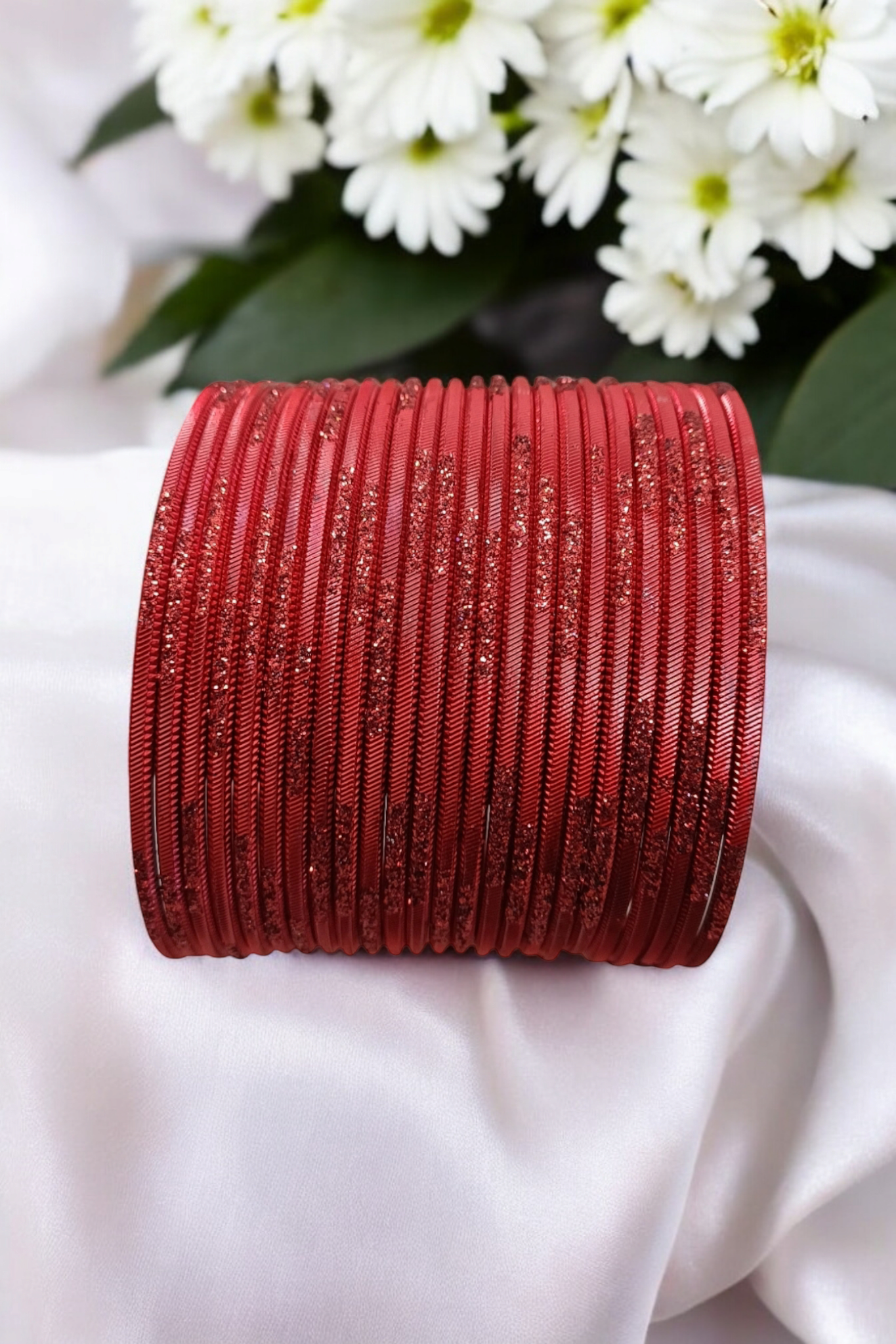 RED SET OF 24 METAL BANGLES