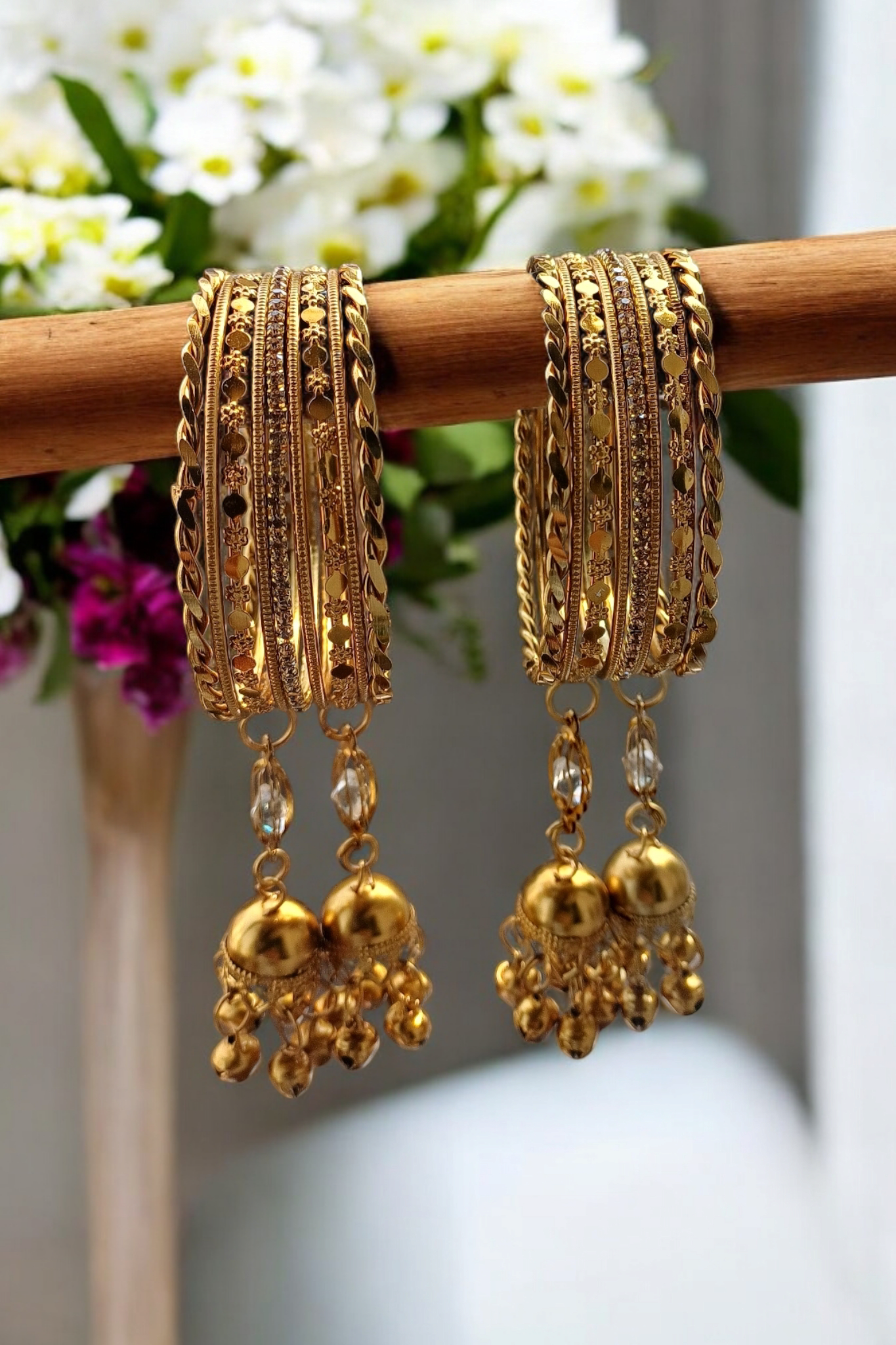 Golden Glow – Ghungroo Bangle