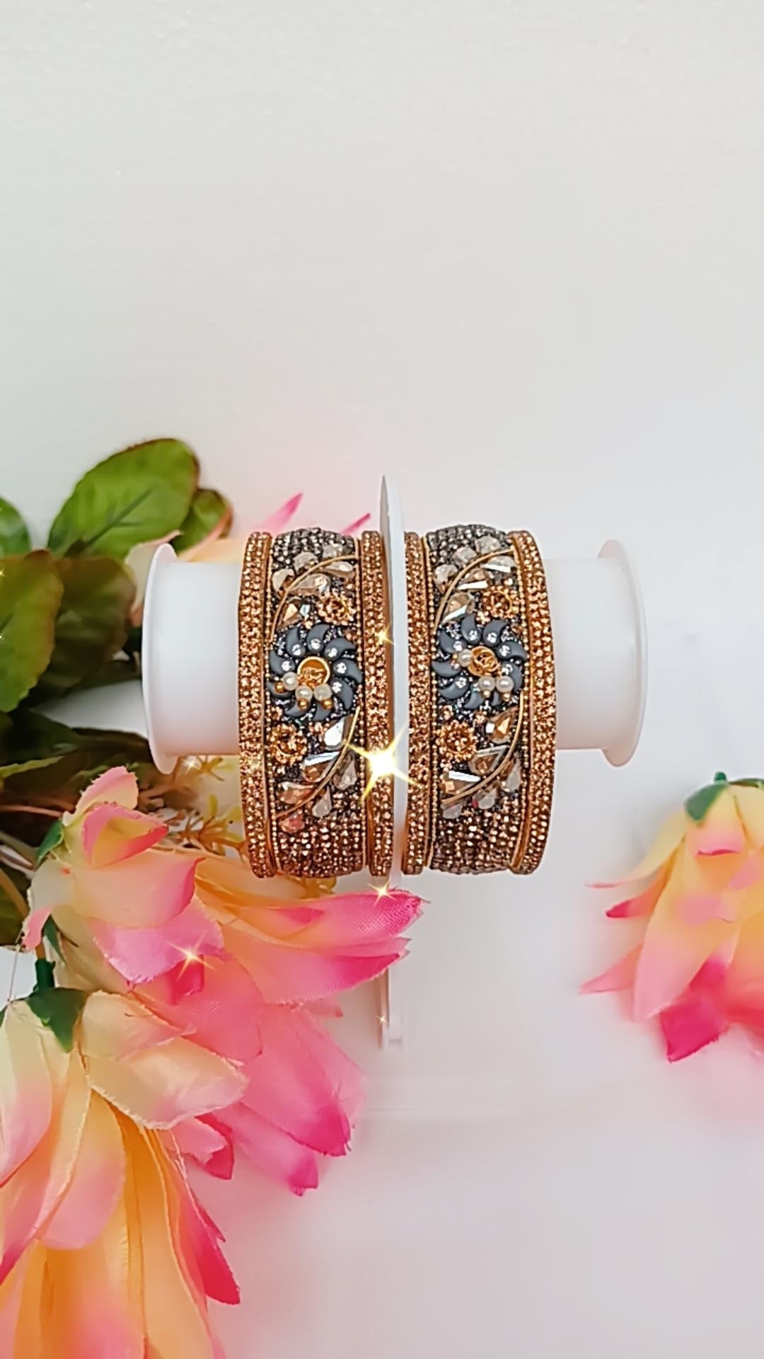 SONI GREY FANCY BANGLES