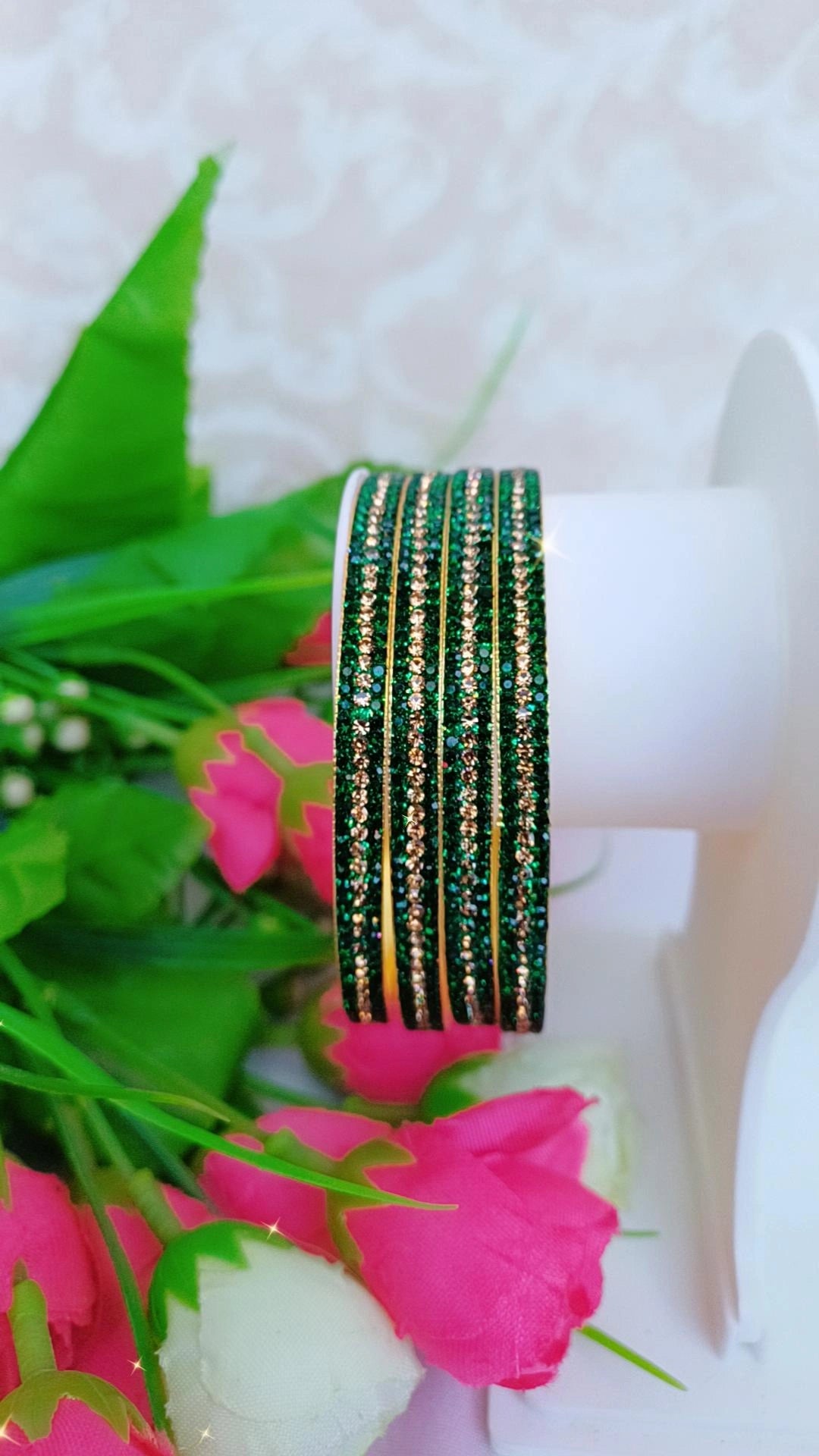 LOVELY FESTIVE BANGLES