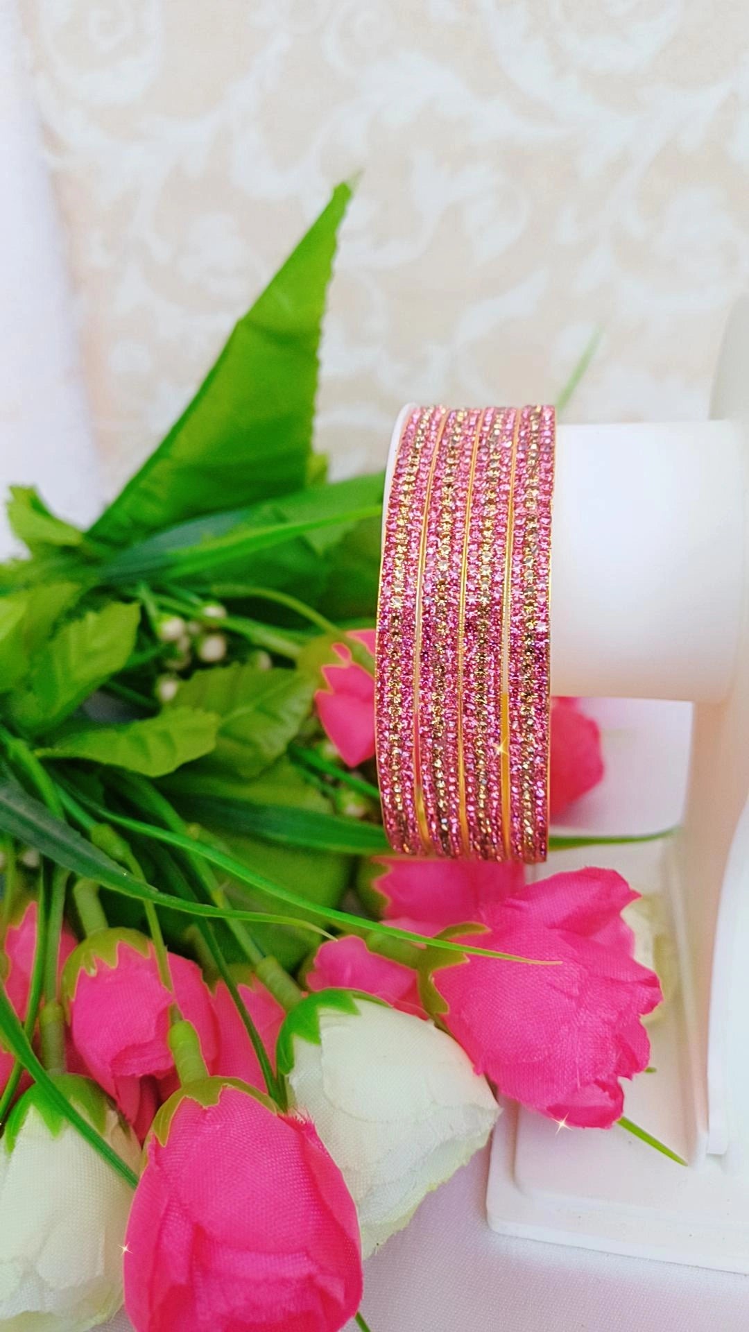 LOVELY FESTIVE BANGLES