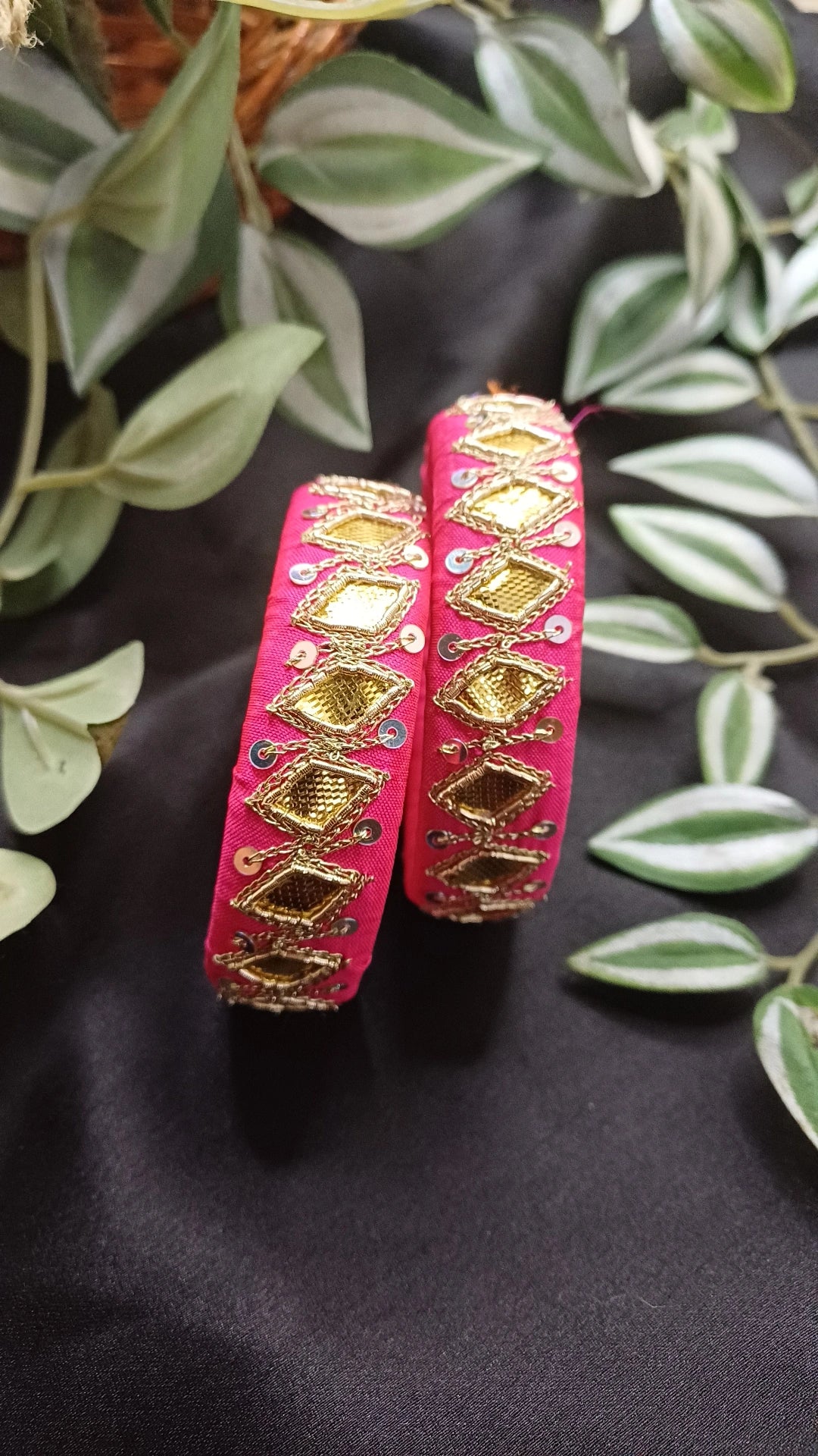 LASA GOTA BANGLES