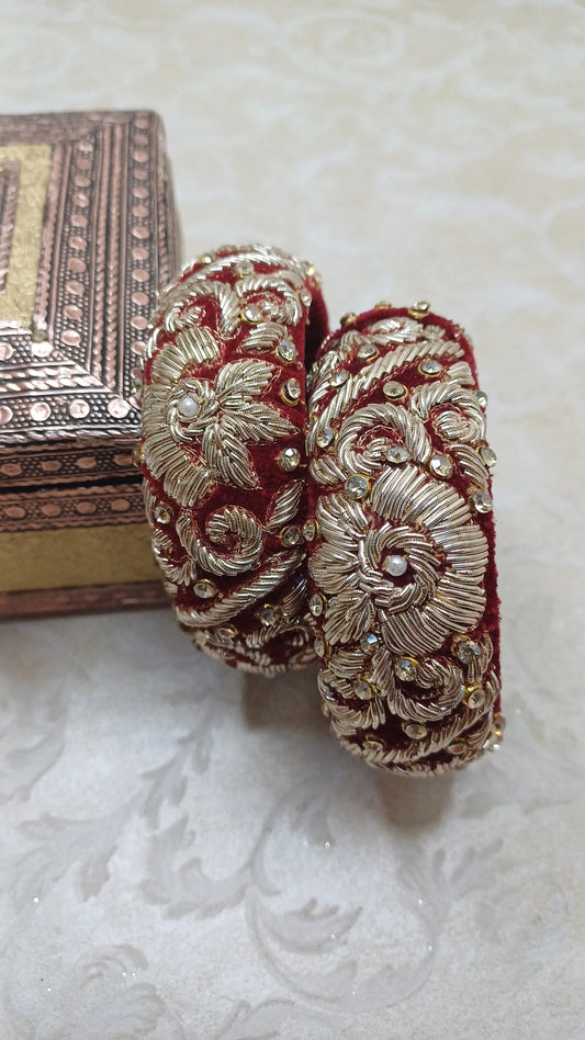 MAROON ZARDOZI KANGAN 1