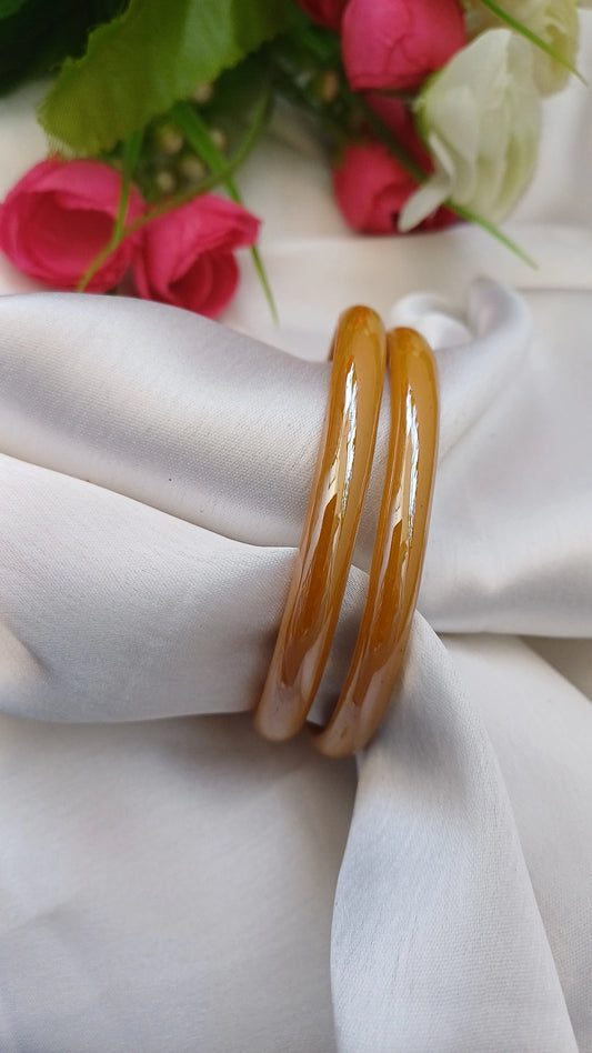 SHINY YELLOW GLASS BANGLES