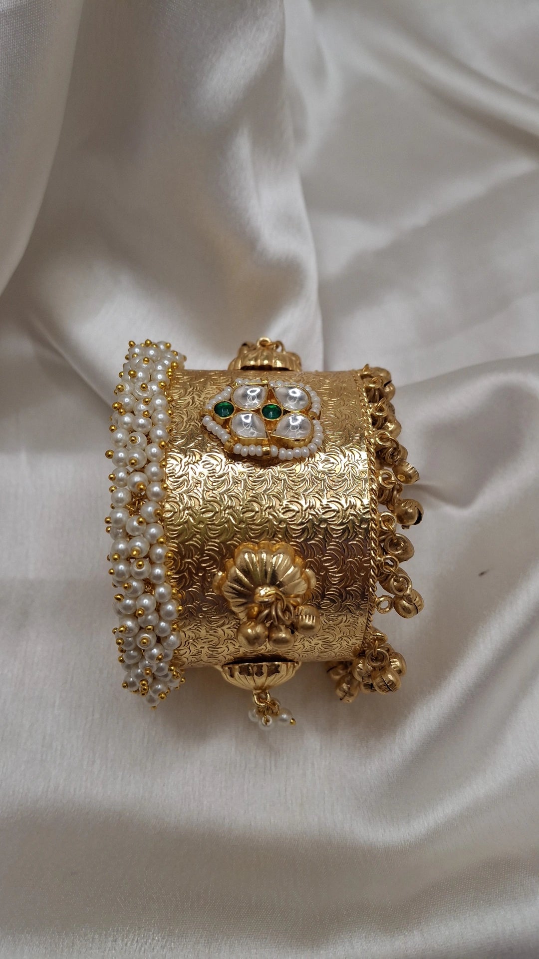 AAVYA ROYAL KADA