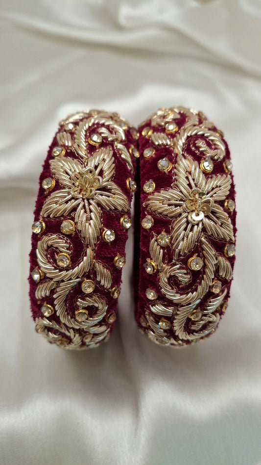 MAJENTA ZARDOZI BANGLES