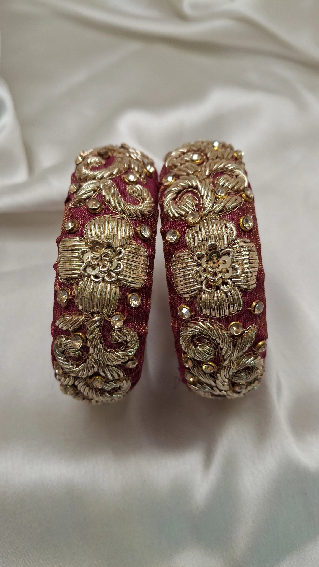 PINKISH GOLD ZARDOZI KANGAN
