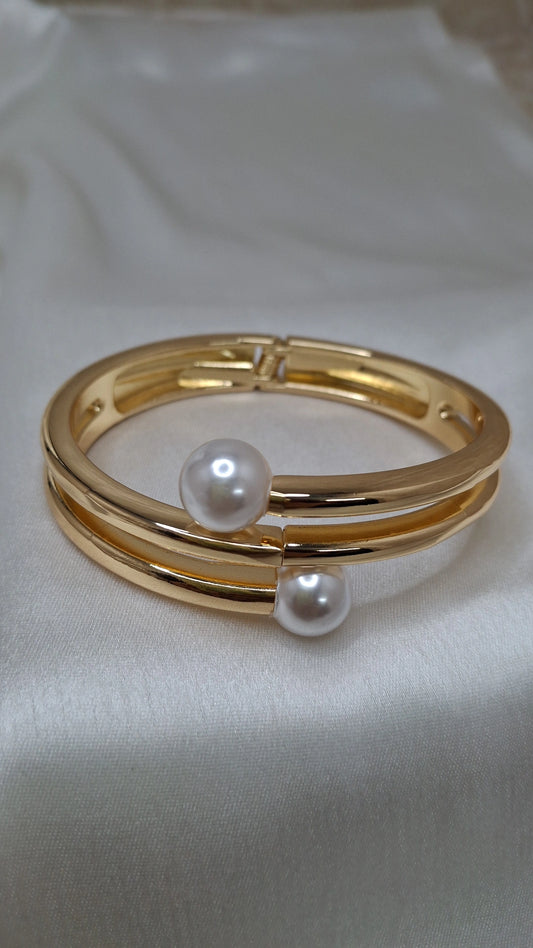PEARL GOLD CUFF BRACELET