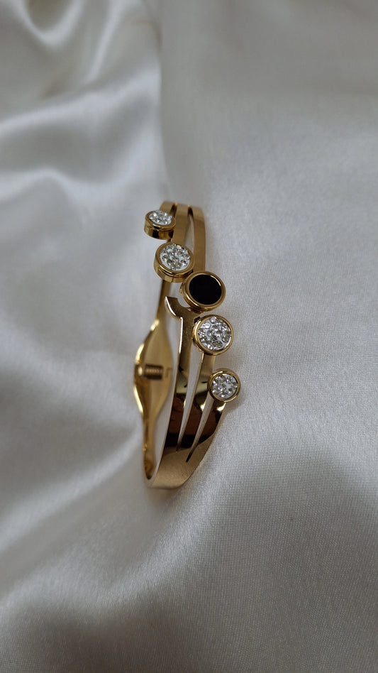 STYLISH CUFF BRACELET