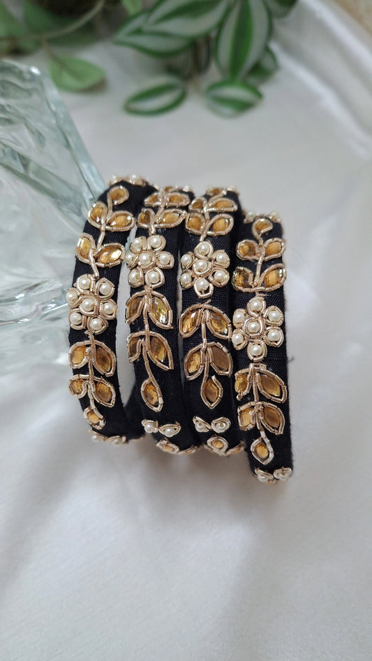 EVERGREEN BLACK BANGLES 01