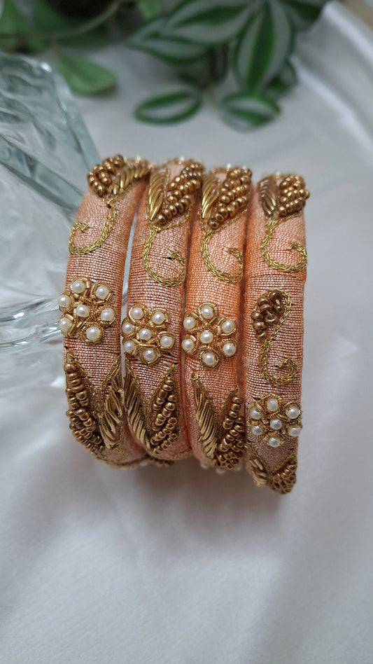 EVERGREEN PEECH BANGLES 01