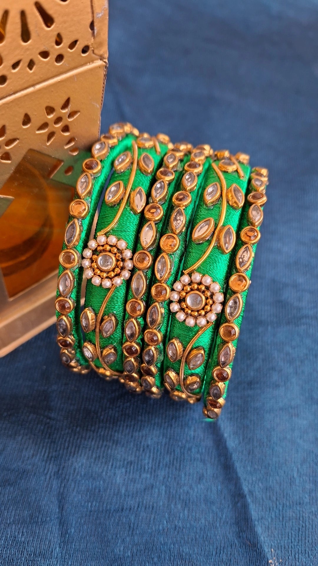 GREEN SILKTHREAD FANCY BANGLES