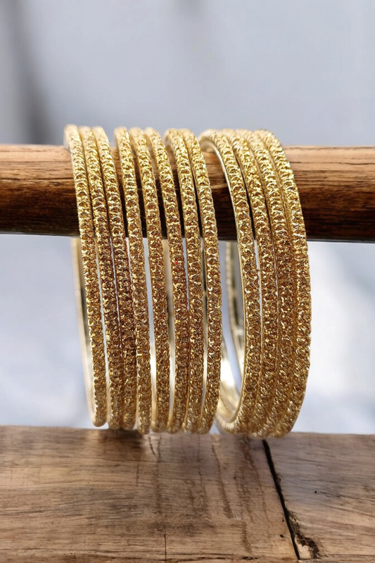 GOLDEN METAL BANGLES SET OF 12